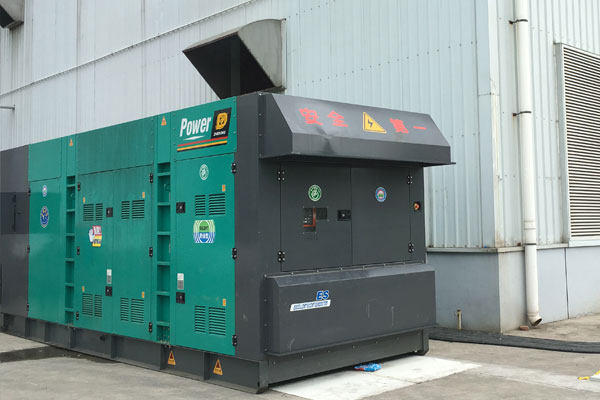 韩城燃油滤清器的更换流程是怎样的？